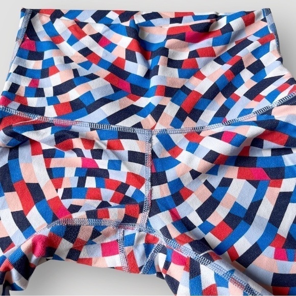 LULULEMON Wonder Under Leggings Capoeira Confetti Print Red White & Blue 6 - Picture 7 of 11